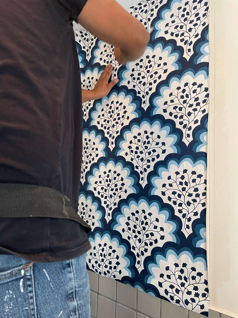 wallpaper installation